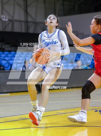Thumbnail 2 in Los Altos vs Westmont (Santa Cruz Warriors NorCal Invitational) photogallery.