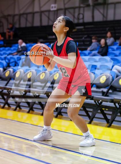 Thumbnail 1 in Los Altos vs Westmont (Santa Cruz Warriors NorCal Invitational) photogallery.
