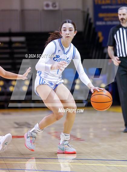 Thumbnail 2 in Los Altos vs Westmont (Santa Cruz Warriors NorCal Invitational) photogallery.