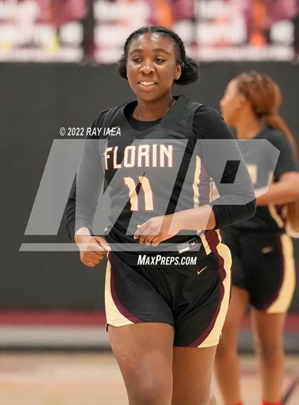 Thumbnail 1 in Florin @ Laguna Creek photogallery.