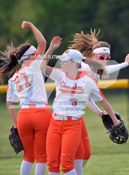 Thumbnail 3 in Camden Catholic @ Cherokee photogallery.