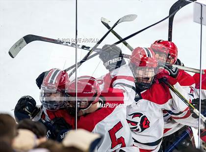 Thumbnail 1 in St. John's Prep vs. Winchester (MIAA Division1 North Final) photogallery.
