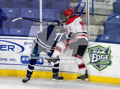 Thumbnail 2 in St. John's Prep vs. Winchester (MIAA Division1 North Final) photogallery.