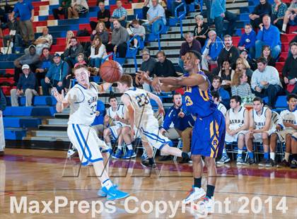 Thumbnail 2 in Archbishop Riordan vs. Serra (CIF CCS Open Division Semifinal) photogallery.