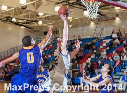 Thumbnail 2 in Archbishop Riordan vs. Serra (CIF CCS Open Division Semifinal) photogallery.