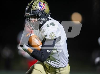 Thumbnail 1 in Central vs. Belle Vernon (PIAA 3A Semifinal) photogallery.