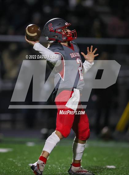 Thumbnail 3 in Central vs. Belle Vernon (PIAA 3A Semifinal) photogallery.
