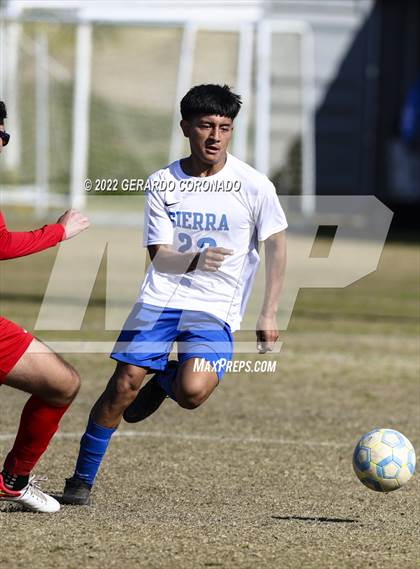 Thumbnail 2 in East Union vs. Sierra photogallery.