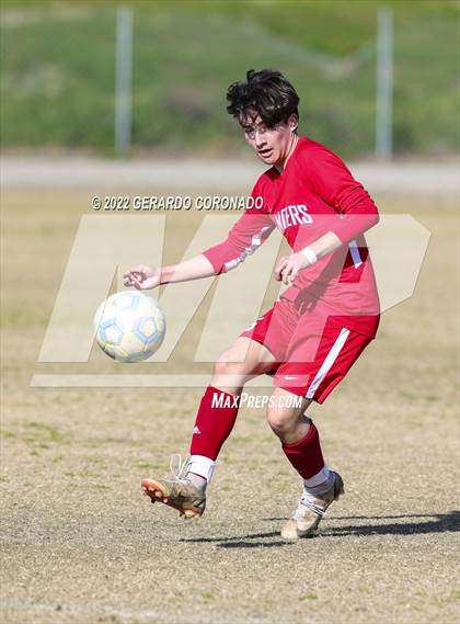 Thumbnail 3 in East Union vs. Sierra photogallery.