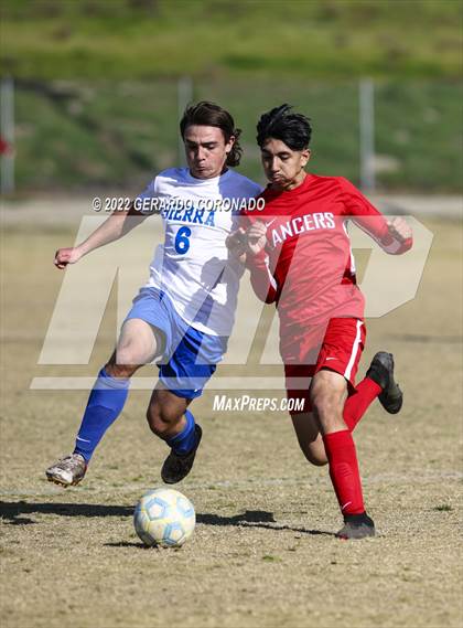 Thumbnail 2 in East Union vs. Sierra photogallery.
