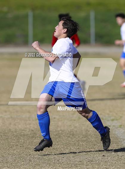 Thumbnail 3 in East Union vs. Sierra photogallery.