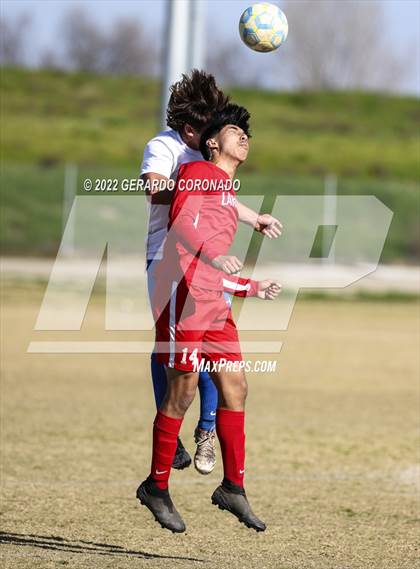 Thumbnail 3 in East Union vs. Sierra photogallery.
