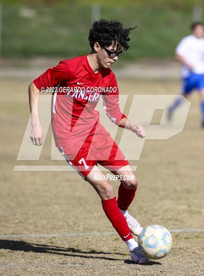 Thumbnail 3 in East Union vs. Sierra photogallery.