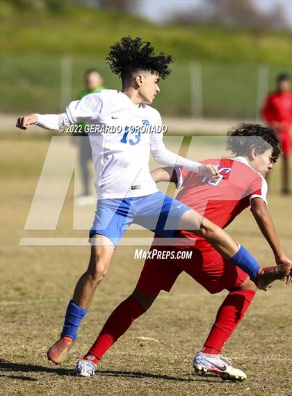 Thumbnail 2 in East Union vs. Sierra photogallery.