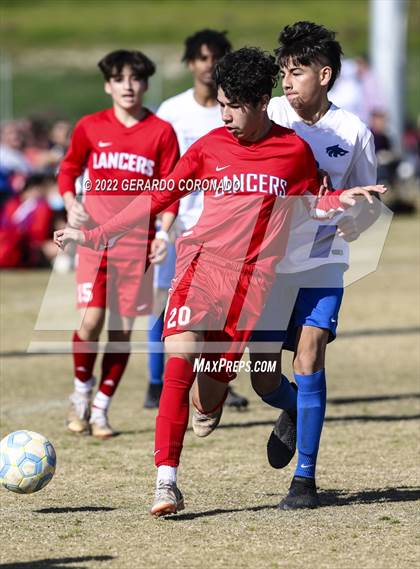 Thumbnail 2 in East Union vs. Sierra photogallery.