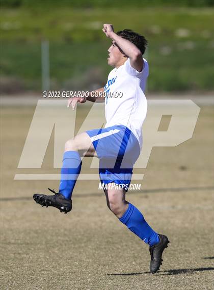 Thumbnail 1 in East Union vs. Sierra photogallery.