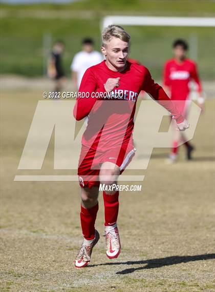 Thumbnail 2 in East Union vs. Sierra photogallery.