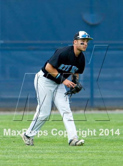 Thumbnail 1 in Rye Neck vs. Spackenkill (NYSPHSAA Class B Regional Semifinal) photogallery.