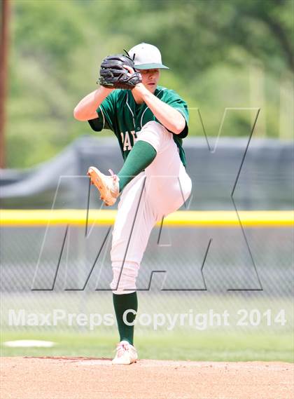 Thumbnail 1 in Rye Neck vs. Spackenkill (NYSPHSAA Class B Regional Semifinal) photogallery.
