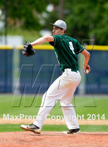 Thumbnail 2 in Rye Neck vs. Spackenkill (NYSPHSAA Class B Regional Semifinal) photogallery.