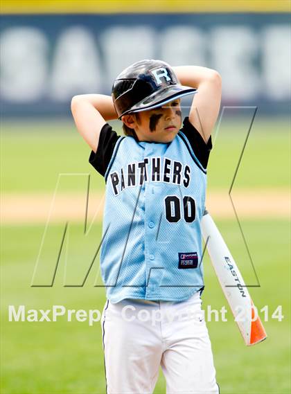Thumbnail 3 in Rye Neck vs. Spackenkill (NYSPHSAA Class B Regional Semifinal) photogallery.