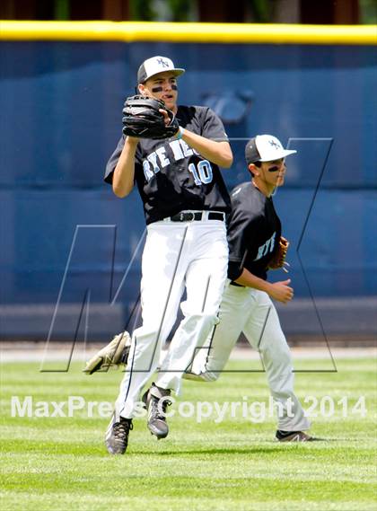 Thumbnail 2 in Rye Neck vs. Spackenkill (NYSPHSAA Class B Regional Semifinal) photogallery.