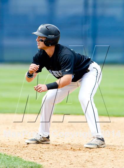 Thumbnail 2 in Rye Neck vs. Spackenkill (NYSPHSAA Class B Regional Semifinal) photogallery.