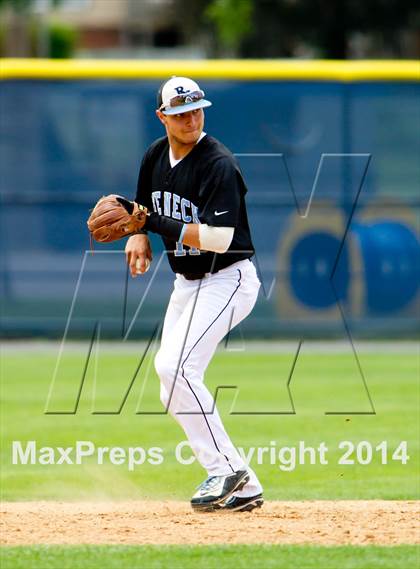 Thumbnail 1 in Rye Neck vs. Spackenkill (NYSPHSAA Class B Regional Semifinal) photogallery.