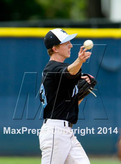 Thumbnail 3 in Rye Neck vs. Spackenkill (NYSPHSAA Class B Regional Semifinal) photogallery.