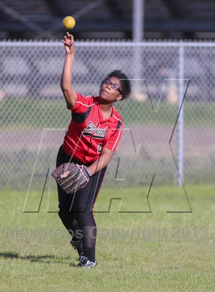 Thumbnail 2 in Lutheran South @ Hitchcock photogallery.