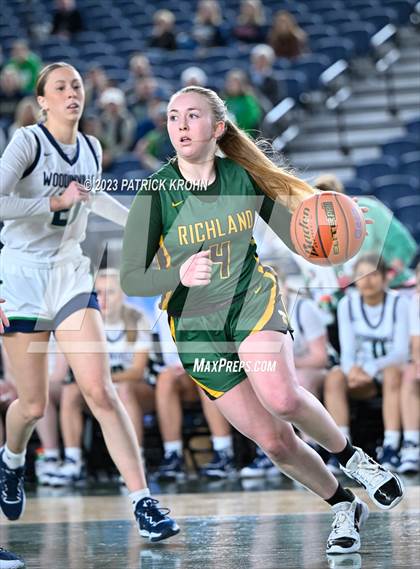 Thumbnail 1 in Richland vs. Woodinville (WIAA Round of 12) photogallery.