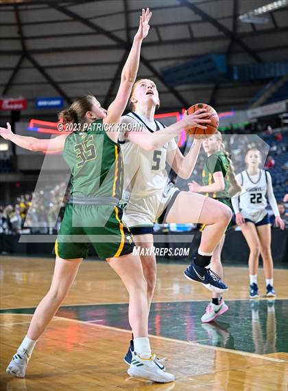 Thumbnail 1 in Richland vs. Woodinville (WIAA Round of 12) photogallery.