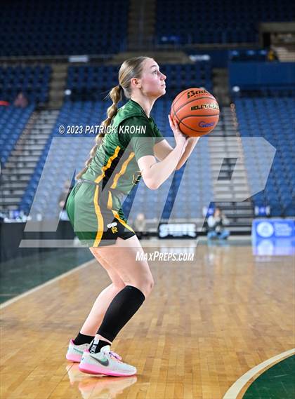Thumbnail 2 in Richland vs. Woodinville (WIAA Round of 12) photogallery.