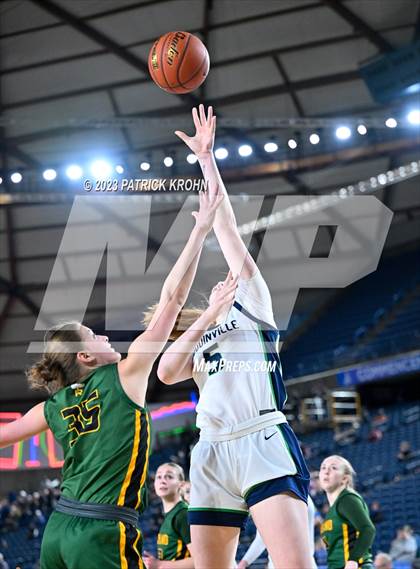 Thumbnail 2 in Richland vs. Woodinville (WIAA Round of 12) photogallery.
