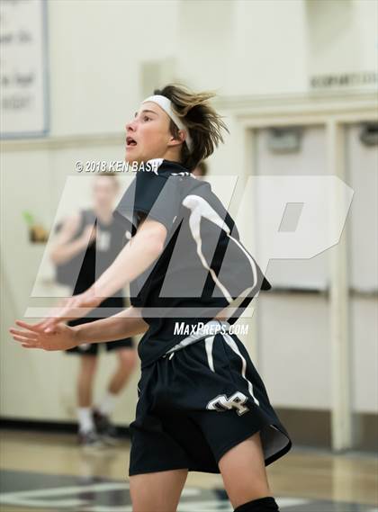 Thumbnail 2 in Oak Park @ Camarillo photogallery.