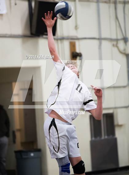 Thumbnail 3 in Oak Park @ Camarillo photogallery.