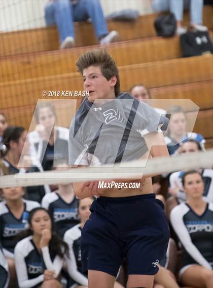 Thumbnail 2 in Oak Park @ Camarillo photogallery.