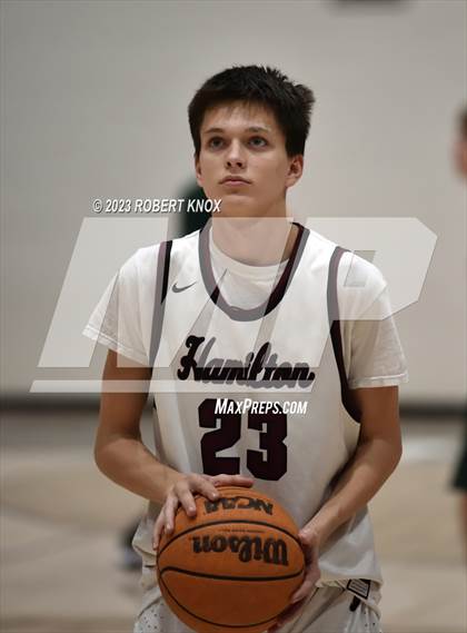 Thumbnail 2 in Basha @ Hamilton photogallery.