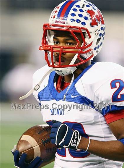 Thumbnail 1 in Boswell vs. Midway (4A Division 1 Region 1 Area Playoffs) photogallery.