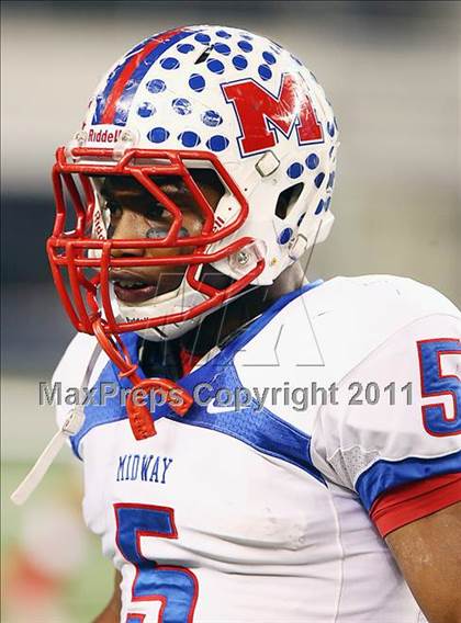 Thumbnail 3 in Boswell vs. Midway (4A Division 1 Region 1 Area Playoffs) photogallery.