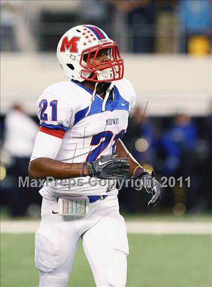 Thumbnail 1 in Boswell vs. Midway (4A Division 1 Region 1 Area Playoffs) photogallery.