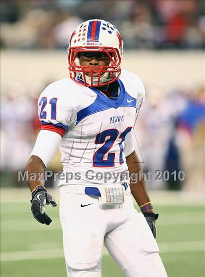 Thumbnail 2 in Boswell vs. Midway (4A Division 1 Region 1 Area Playoffs) photogallery.