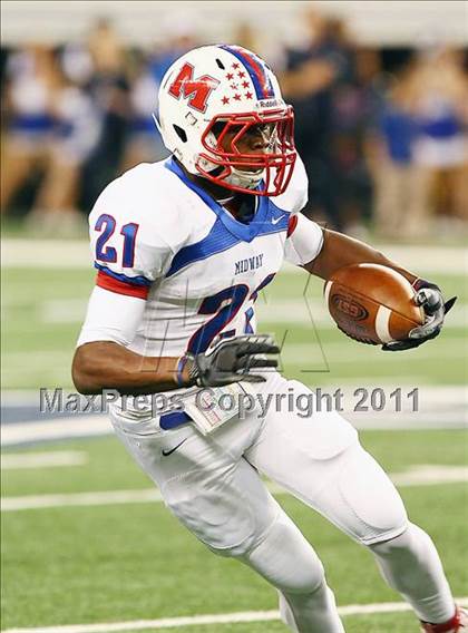Thumbnail 1 in Boswell vs. Midway (4A Division 1 Region 1 Area Playoffs) photogallery.