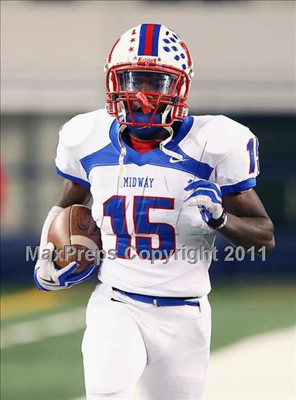 Thumbnail 3 in Boswell vs. Midway (4A Division 1 Region 1 Area Playoffs) photogallery.