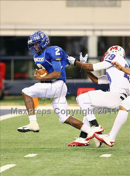 Thumbnail 2 in Boswell vs. Midway (4A Division 1 Region 1 Area Playoffs) photogallery.