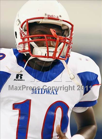 Thumbnail 2 in Boswell vs. Midway (4A Division 1 Region 1 Area Playoffs) photogallery.