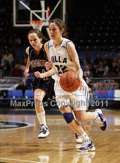 Thumbnail 3 in Villa Maria Academy vs. Dunmore (PIAA Class AA Championship) photogallery.