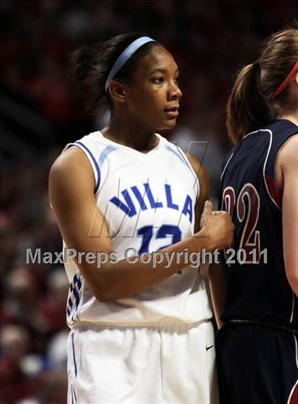 Thumbnail 3 in Villa Maria Academy vs. Dunmore (PIAA Class AA Championship) photogallery.