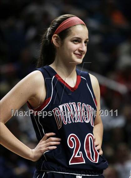 Thumbnail 2 in Villa Maria Academy vs. Dunmore (PIAA Class AA Championship) photogallery.