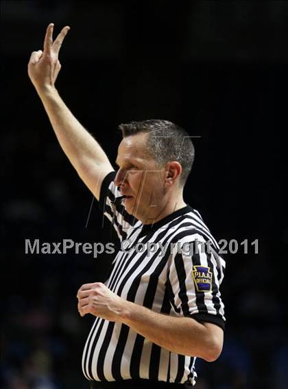 Thumbnail 1 in Villa Maria Academy vs. Dunmore (PIAA Class AA Championship) photogallery.